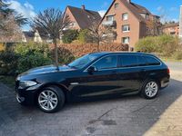 Gebraucht BMW 520 184 PS (135 kW) 2012 Schwarz Kombi