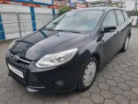 Usado Ford Focus 105 CV (77 kW) 2012 Negro Familiar