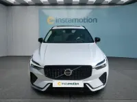 Używany Volvo XC60 Ultimate 197 KM (144 kW) 2024 Biały SUV