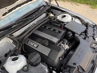 Gebraucht BMW 330 231 PS (169 kW) 2003 Silber Limousine