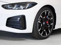 Neu BMW 420 Performance 184 PS (135 kW) 2025 Weiß Coupé