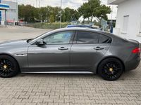 gebraucht Jaguar XE 20t 200PS R-Sport Automatik R-Sport