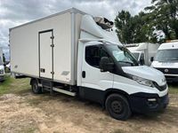 Gebraucht Iveco Daily 150 PS (110 kW) 2017 Weiß Van / Kleinbus
