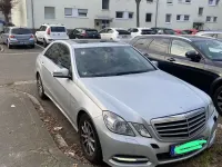 Gebraucht Mercedes E300 Avantgarde 204 PS (150 kW) 2010 Silber Limousine