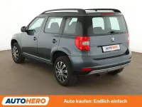 Gebraucht Skoda Yeti Cool Edition 110 PS (80 kW) 2017 Grau SUV