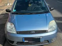 Gebraucht Ford Fiesta 69 PS (50 kW) 2005 Blau Kleinwagen