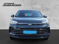 Gebraucht VW Tiguan Elegance 150 PS (110 kW) 2025 Grau SUV