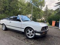 Gebraucht BMW 320 Cabriolet 129 PS (94 kW) 1988 Weiß Cabrio