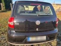 Gebraucht VW Fox 54 PS (39 kW) 2006 Schwarz Kleinwagen