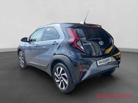 Gebraucht Toyota Aygo X 72 PS (52 kW) 2025 Celestite grey metallic SUV