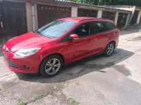 Gebraucht Ford Focus 101 PS (74 kW) 2013 Rot Limousine