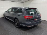 Gebraucht VW Passat Highline 239 PS (175 kW) 2016 Grau Kombi