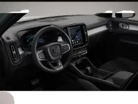 Neu Volvo XC40 Ultra 197 PS (144 kW) 2026 Manufacturer SUV