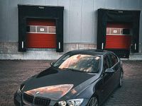 Second-hand BMW 325 218 CP (160 kW) 2005 Gri Berlinǎ