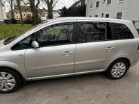 Gebraucht Opel Zafira 93 PS (68 kW) 2009 Silber Van / Kleinbus