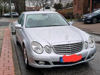 Gebraucht Mercedes E200 136 PS (100 kW) 2007 Silber Limousine