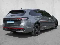 Gebraucht VW Passat R-line 265 PS (194 kW) 2025 Diabasgrau (metallic) Kombi