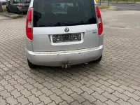 Gebraucht Skoda Roomster Plus Edition 86 PS (63 kW) 2009 Silber Van / Kleinbus