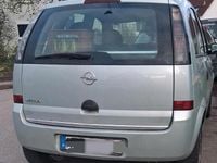 Gebraucht Opel Meriva 105 PS (77 kW) 2009 Grün Van / Kleinbus