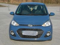 Gebraucht Hyundai i10 Edition 67 PS (49 kW) 2014 Blau Kleinwagen