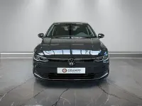 Gebraucht VW Golf VIII Move 110 PS (80 kW) 2024 Grau Limousine