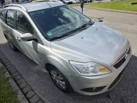 Usado Ford Focus 101 CV (74 kW) 2010 Plateado Familiar
