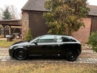 Second-hand Audi A3 Ambition 102 CP (75 kW) 2003 Negru Hatchback