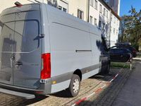 Gebraucht Mercedes Sprinter 170 PS (125 kW) 2023 Grau Van