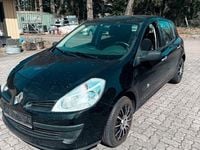 Gebraucht Renault Clio II Campus 75 PS (55 kW) 2008 Schwarz Limousine