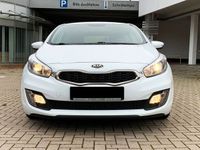 Gebraucht Kia ProCeed Edition 7 135 PS (99 kW) 2013 Weiß Kleinwagen