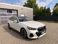 Gebraucht BMW 520 Performance 197 PS (144 kW) 2024 Weiß Kombi