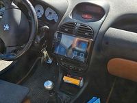 Gebraucht Peugeot 206 CC 80 PS (58 kW) 2000 Grün Cabrio