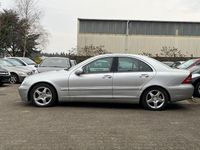 Gebraucht Mercedes C240 Elegance 170 PS (125 kW) 2000 Silber Limousine