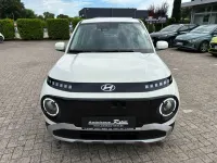 Neu Hyundai Inster 71 kW (97 PS) 2025 Unbleached ivory Kleinwagen