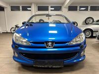 gebraucht Peugeot 206 CC Platinum / SHZ / KLIMAAUTO / elektr. Verdeck /