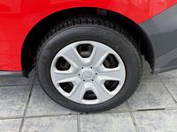 Gebraucht Ford Transit Trend 101 PS (74 kW) 2019 Racerot Van / Kleinbus