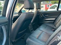 Gebraucht BMW 320 150 PS (110 kW) 2007 Grau Kombi