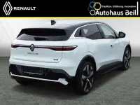 Używany Renault Megane E-Tech Techno 160 kW (218 KM) 2024 Biały Sedan/Limuzyna
