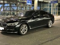 Gebraucht BMW 740 326 PS (239 kW) 2019 Schwarz Limousine
