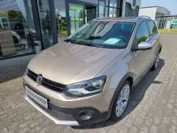 Gebraucht VW Polo Cross 90 PS (66 kW) 2015 Titanium beige metallic Kleinwagen