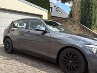 Gebraucht BMW 114 Performance 102 PS (75 kW) 2012 Grau Kleinwagen