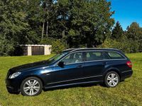 Gebraucht Mercedes E350 265 PS (194 kW) 2011 Blau Limousine