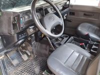 Gebraucht Land Rover Defender 122 PS (89 kW) 1999 Grün SUV