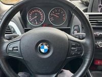 Gebraucht BMW 116 136 PS (100 kW) 2011 Schwarz Kleinwagen