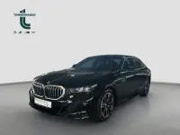 Gebraucht BMW 520 M Sport 197 PS (144 kW) 2024 Schwarz Limousine