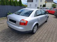 Gebraucht Audi A4 131 PS (96 kW) 2002 Silber Limousine