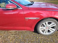Gebraucht Jaguar XJ 340 PS (250 kW) 2014 Rot Limousine