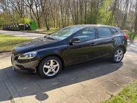 Gebraucht Volvo V40 You! 120 PS (88 kW) 2016 Schwarz Limousine