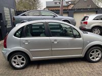 Gebraucht Citroën C3 Exclusive 109 PS (80 kW) 2003 Silber Limousine