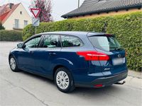 Second-hand Ford Focus 120 CP (88 kW) 2017 Albastru Break